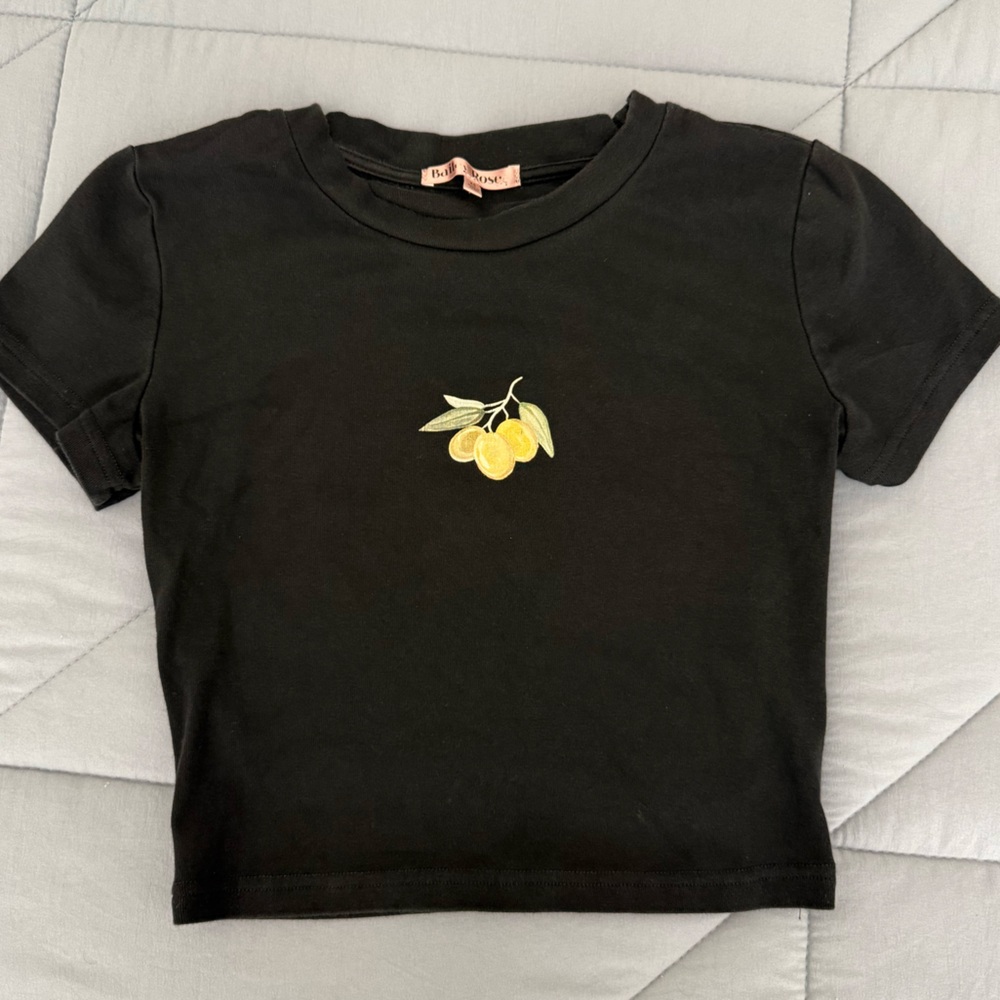 Black baby tee with lemons SIZE XS- LAST CHANCE